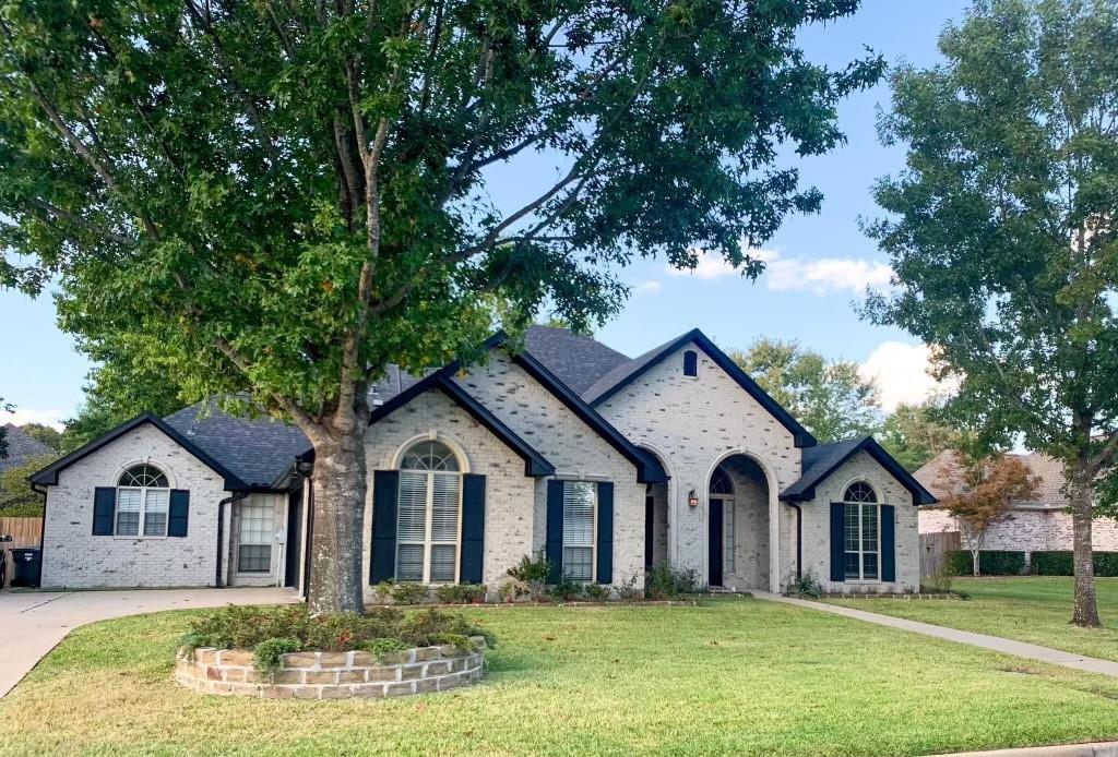 1415 Cold Water Property Photo 1