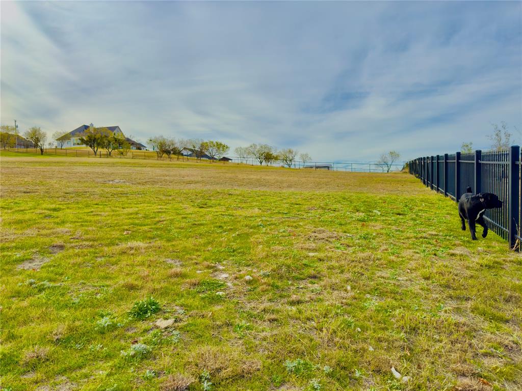 109 Panoramic Court Property Photo 24