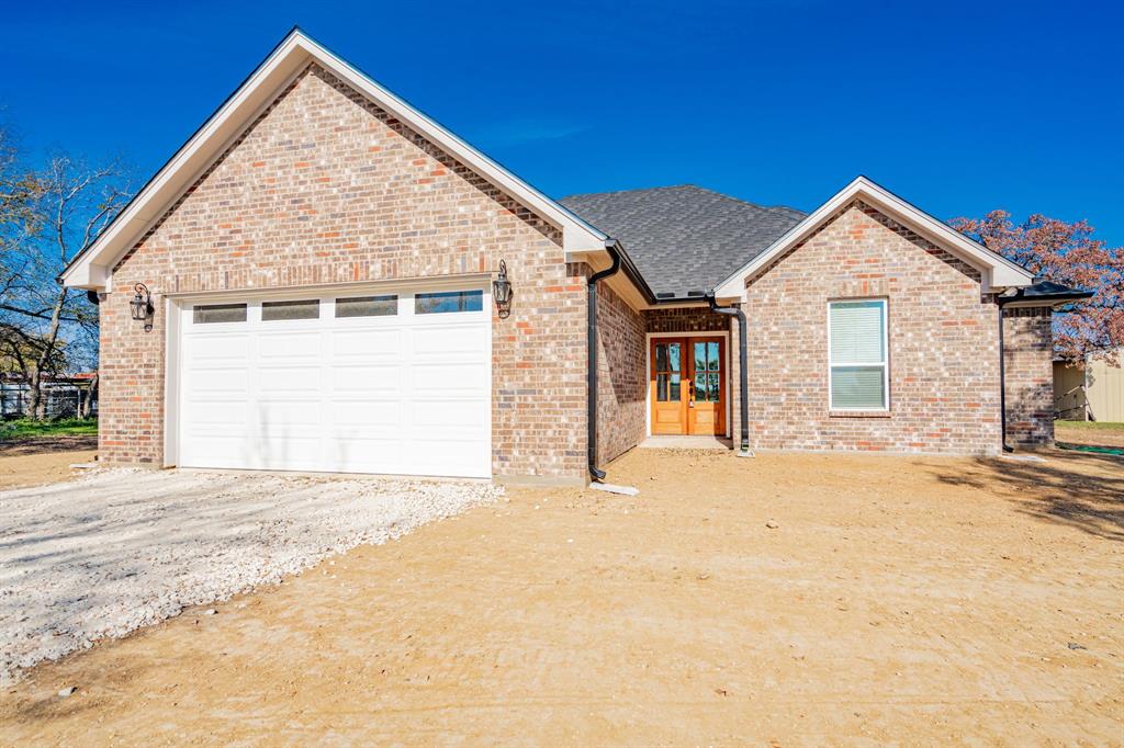 114 6th Street Property Photo