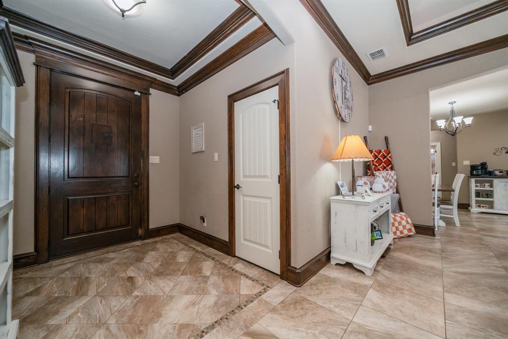 112 New Braunfels Lane Property Photo 4
