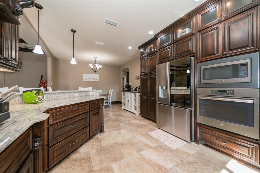112 New Braunfels Lane Property Photo 8