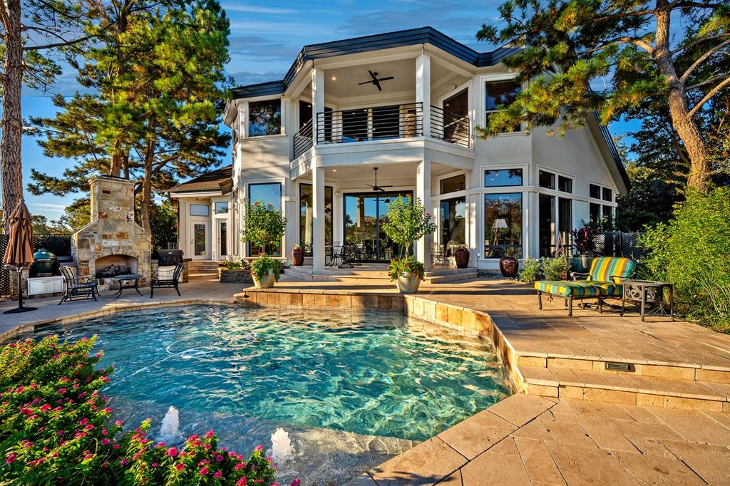 502 Regency Crossing Property Photo 1