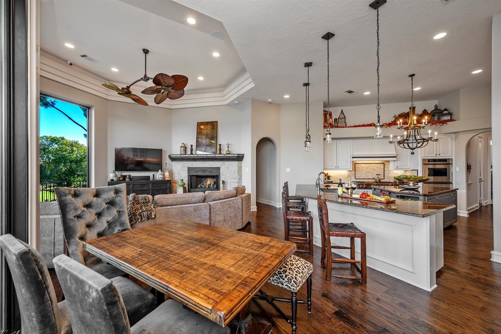 502 Regency Crossing Property Photo 4