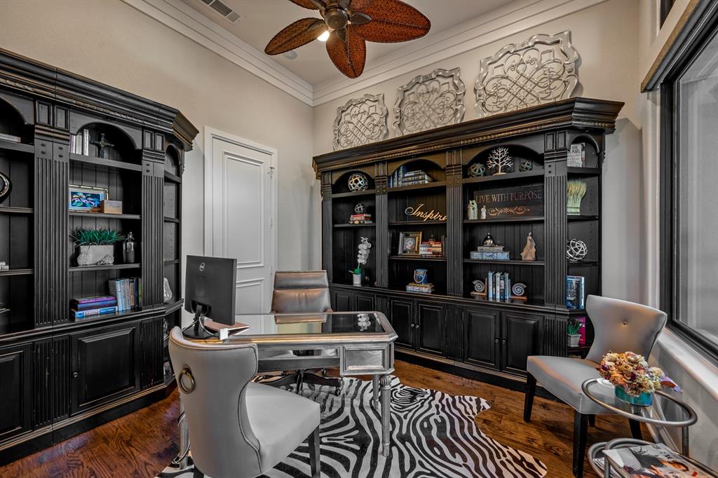 502 Regency Crossing Property Photo 9