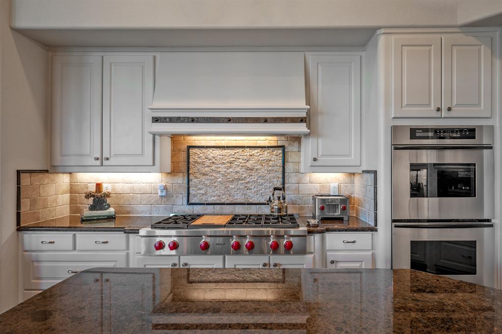 502 Regency Crossing Property Photo 12