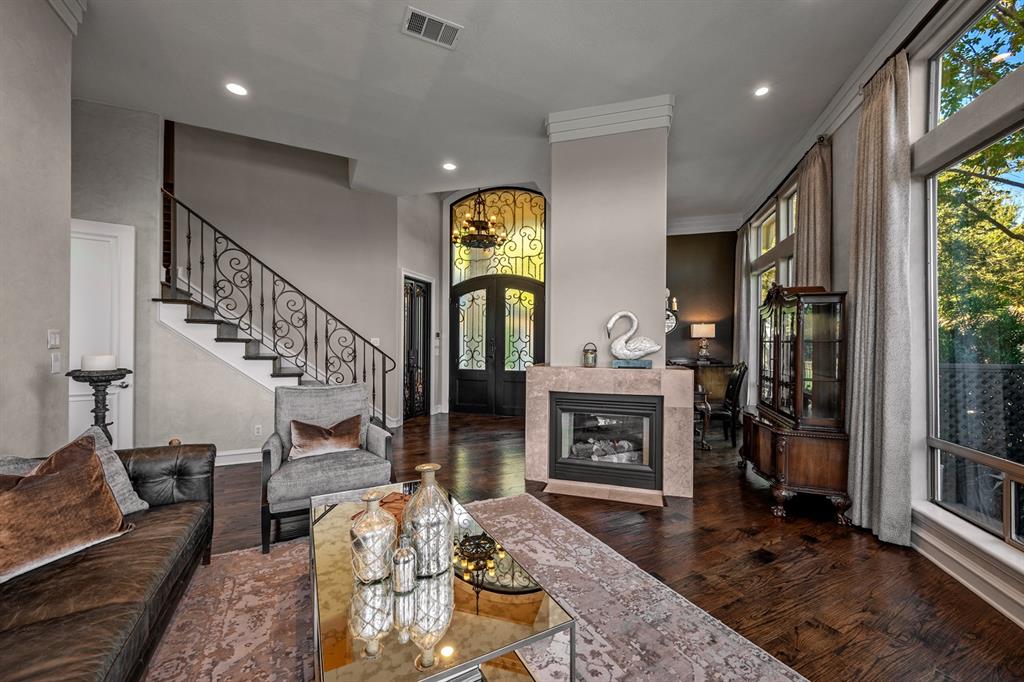 502 Regency Crossing Property Photo 16