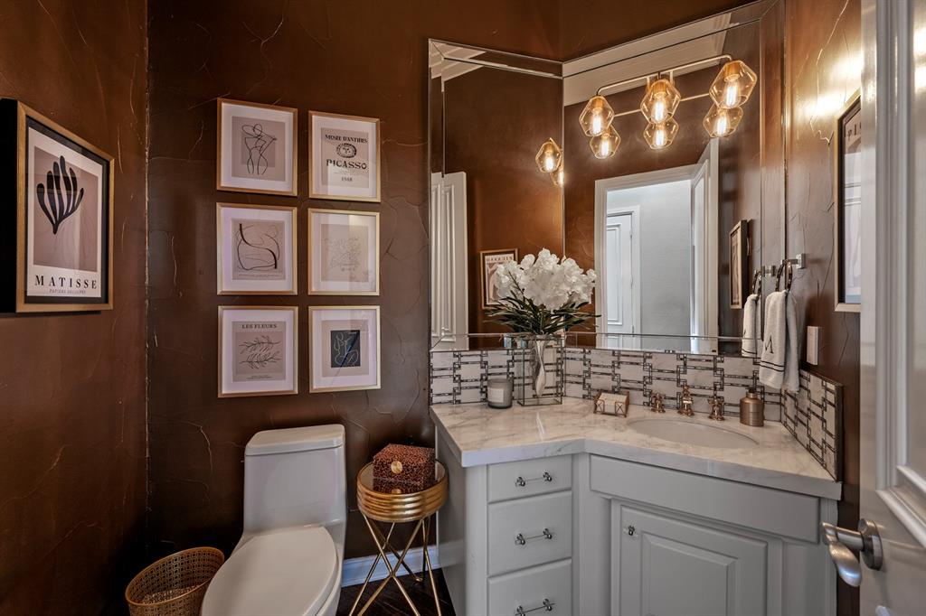 502 Regency Crossing Property Photo 24