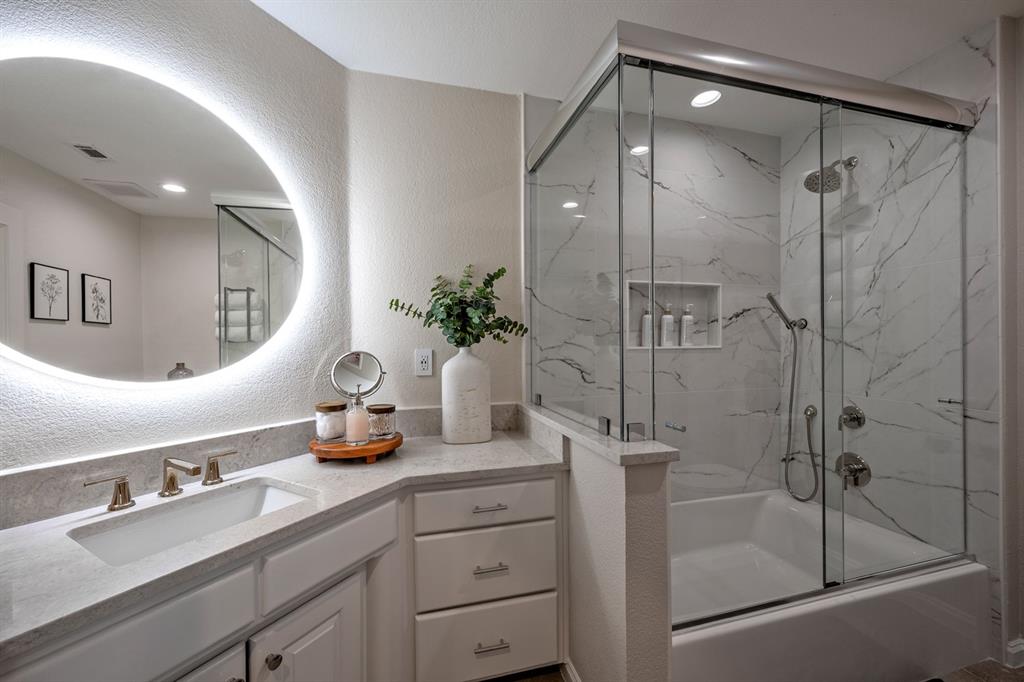 502 Regency Crossing Property Photo 26