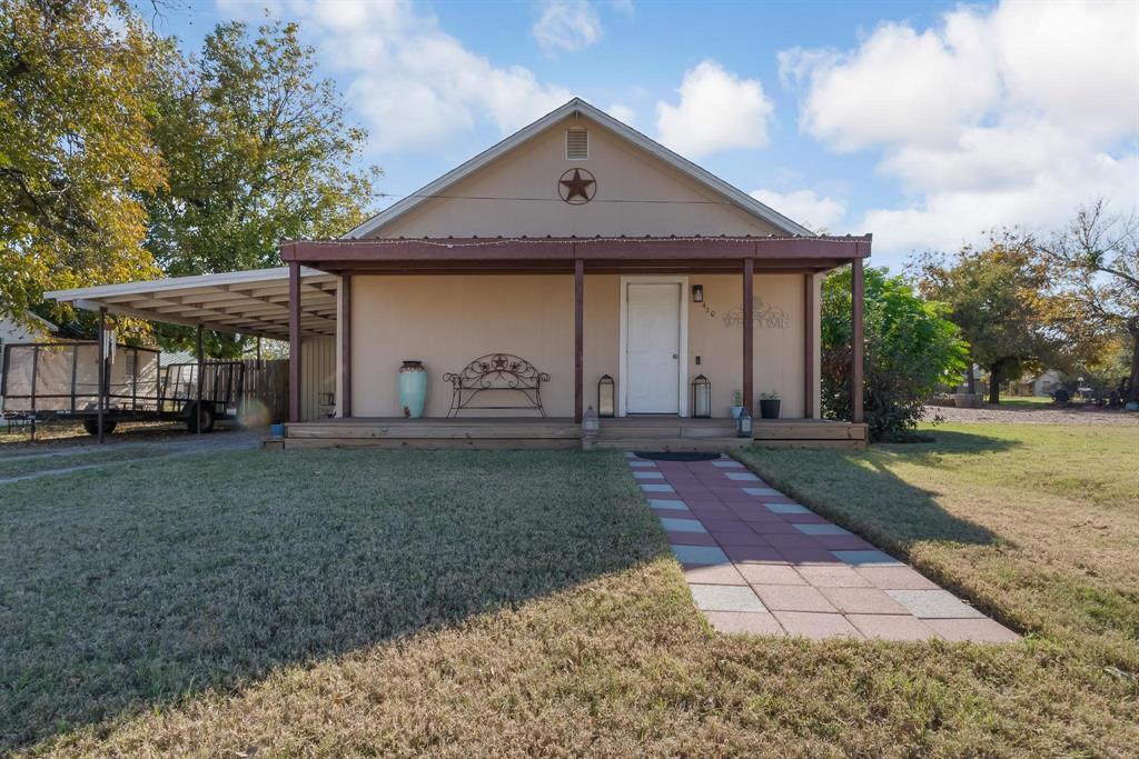 420 W D Street Property Photo