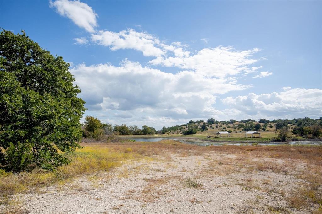 1584 Hidden Oaks Trail Trail Property Photo 6