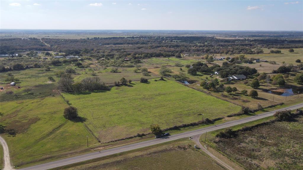 3946 Fm 2135 Property Photo 3