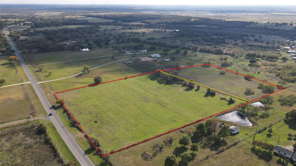 3946 Fm 2135 Property Photo 13