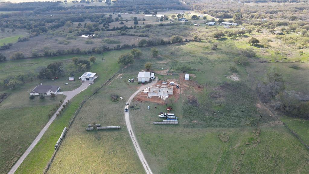 3946 Fm 2135 Property Photo 22