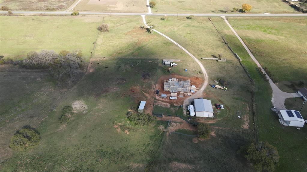 3946 Fm 2135 Property Photo 24
