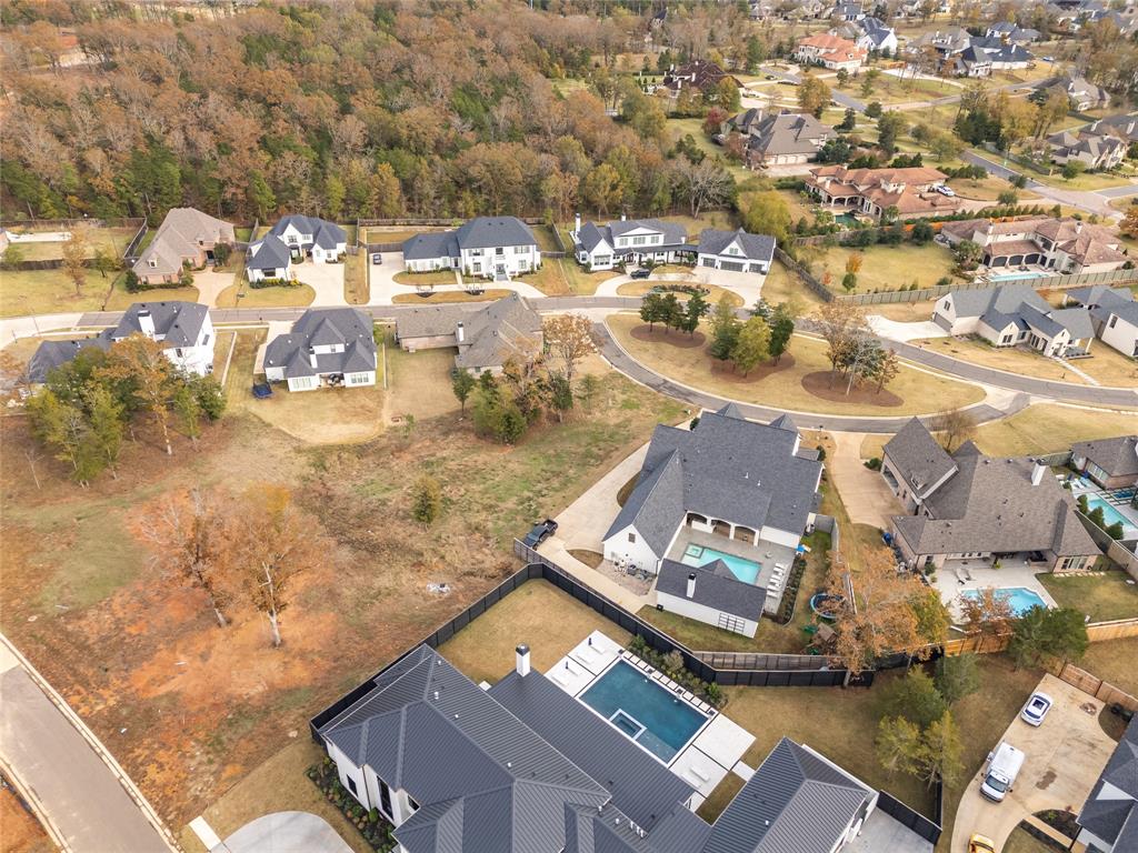 10924 Whispering Path Drive Property Photo 11