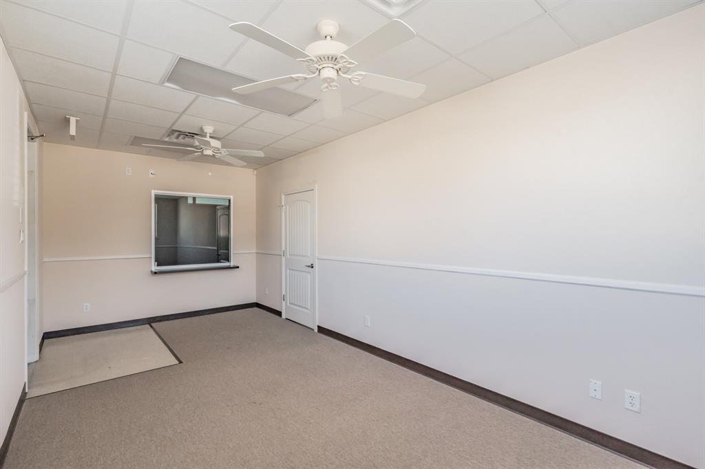3641 Broadway Boulevard Property Photo 5