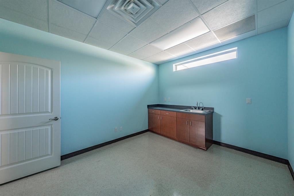 3641 Broadway Boulevard Property Photo 17