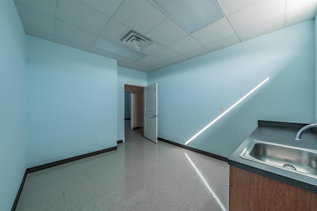 3641 Broadway Boulevard Property Photo 19
