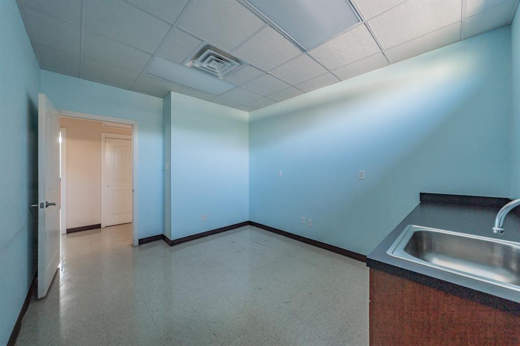 3641 Broadway Boulevard Property Photo 21