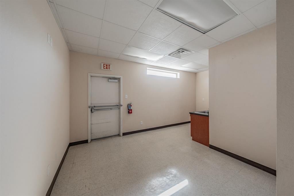 3641 Broadway Boulevard Property Photo 22