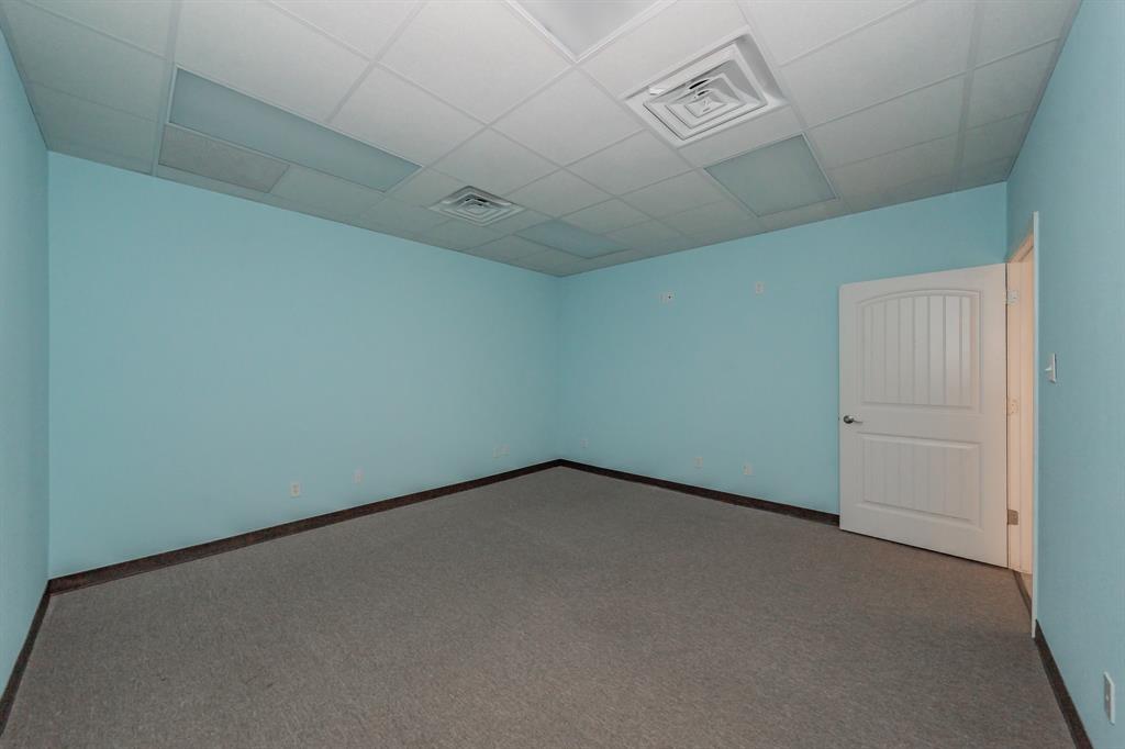 3641 Broadway Boulevard Property Photo 25