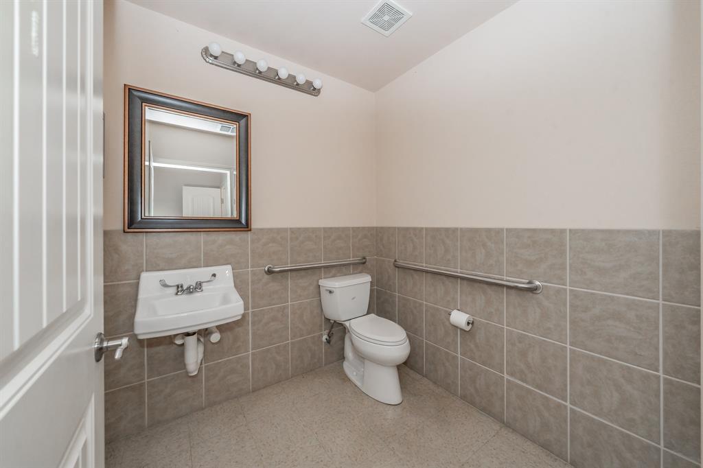3641 Broadway Boulevard Property Photo 27