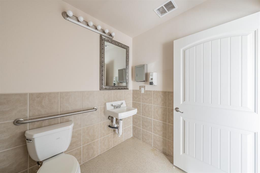3641 Broadway Boulevard Property Photo 28