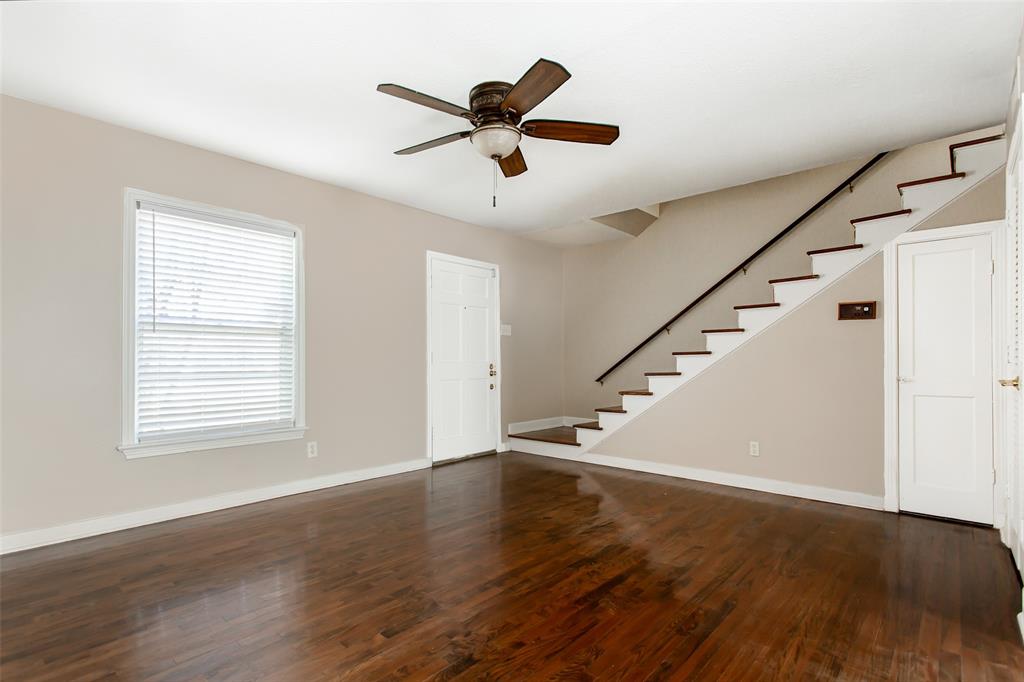 6460 Bordeaux Avenue Property Photo 9