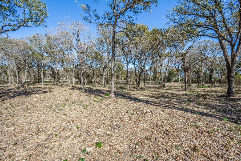 2716 County Road 3672 Property Photo 9