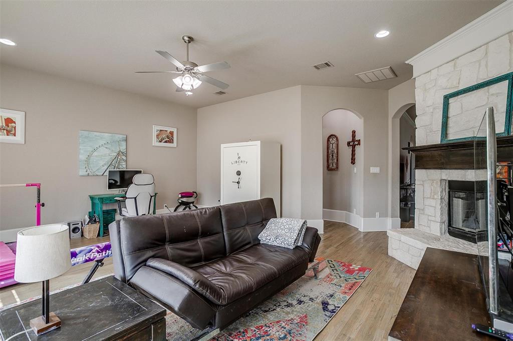 306 Parc Oaks Court Property Photo 27