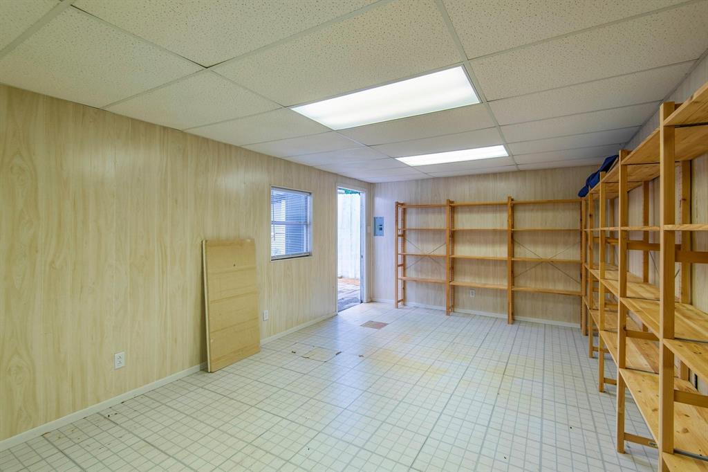 316 Gwendola Drive Property Photo 35