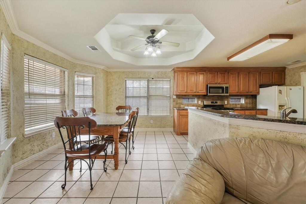 5112 Knight Drive Property Photo 5