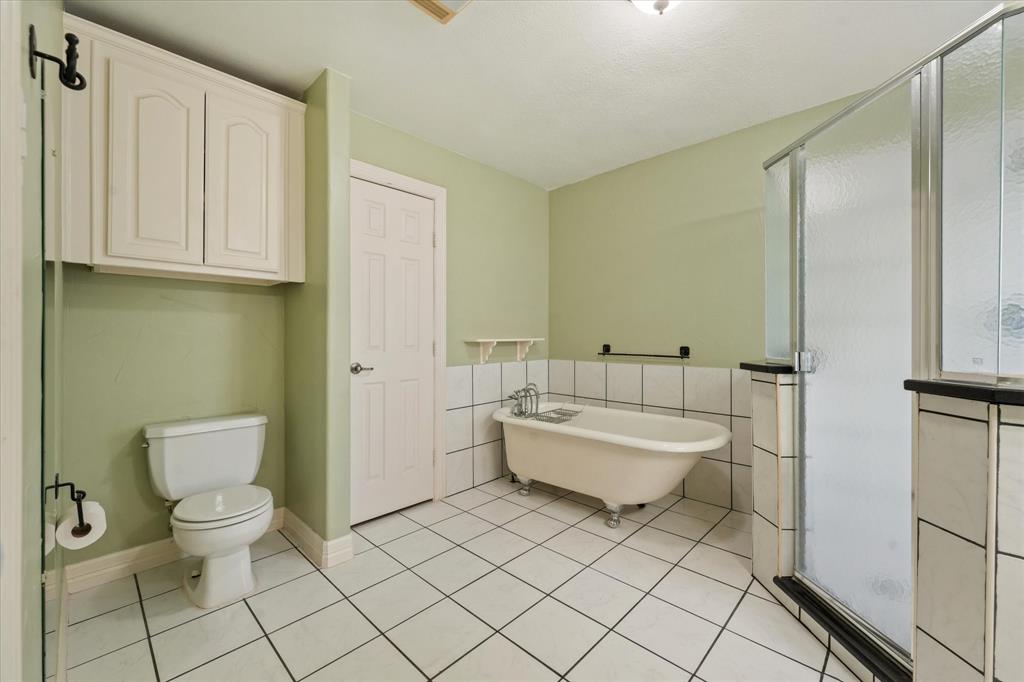 5112 Knight Drive Property Photo 11