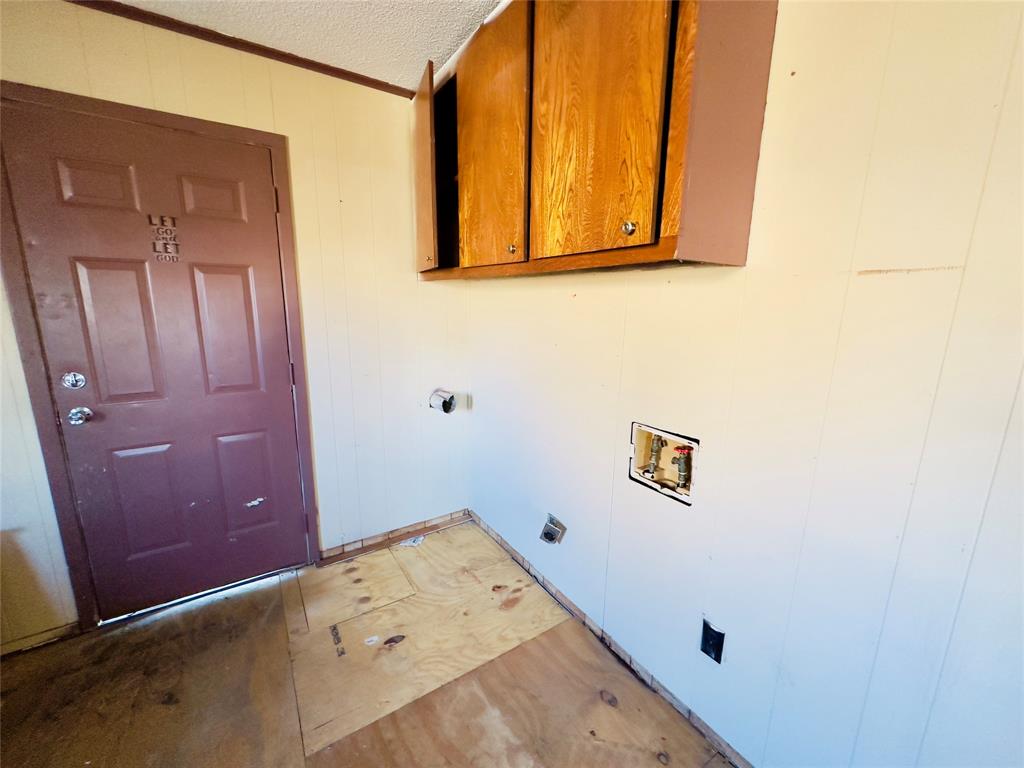 389 W Blackbourn Street Property Photo 16