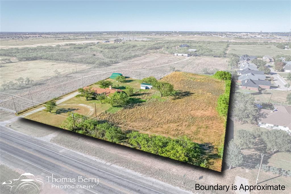 1958 Beltway Property Photo 1
