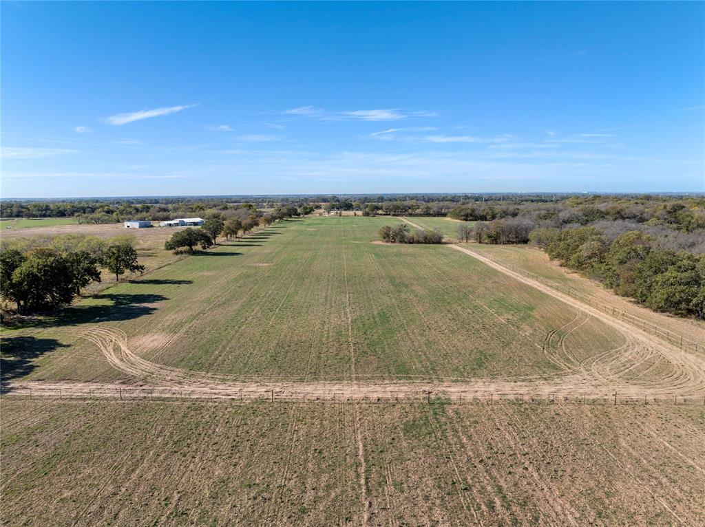 1707 W Lake Creek Road Property Photo 9