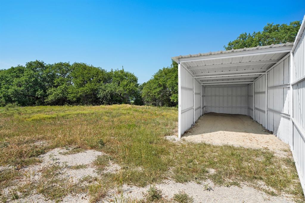 3943 S Lakeview Drive Property Photo 7
