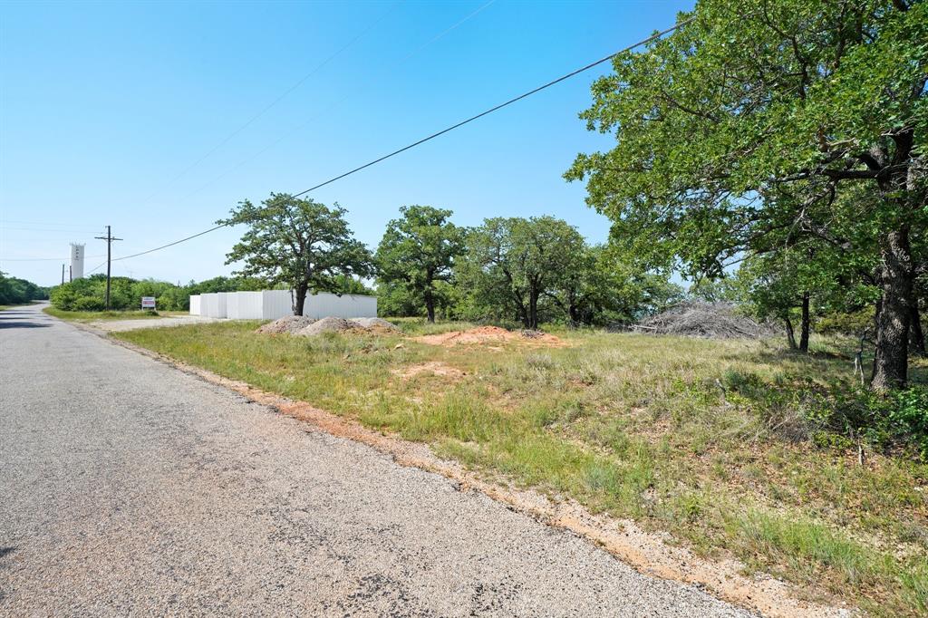 3943 S Lakeview Drive Property Photo 10