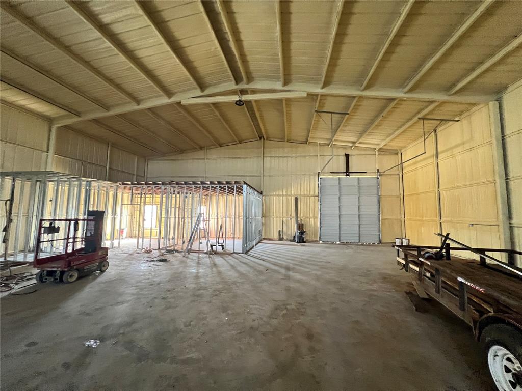 11354 Airway Boulevard Property Photo 10