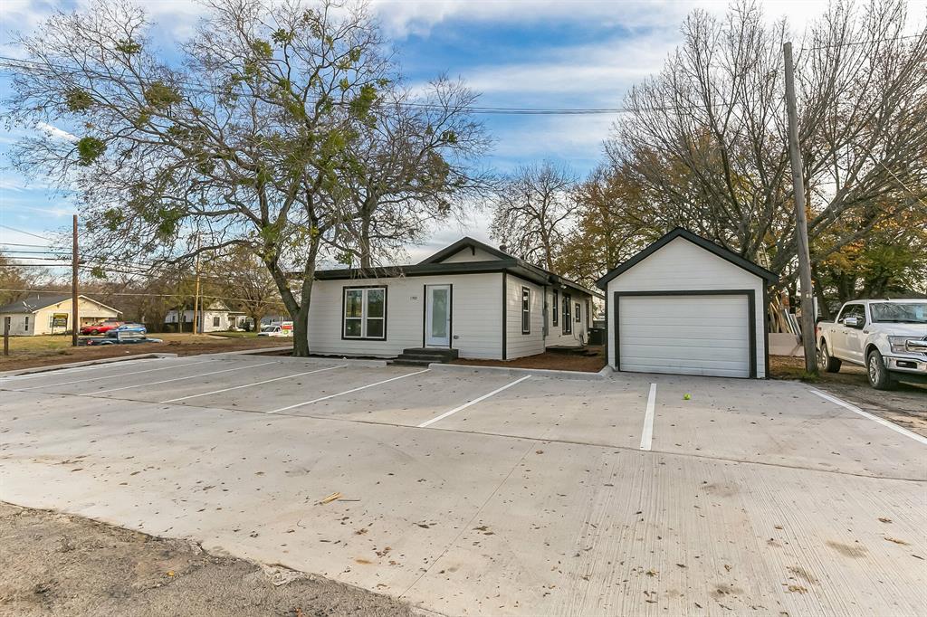 1503 N Center Street Property Photo 2