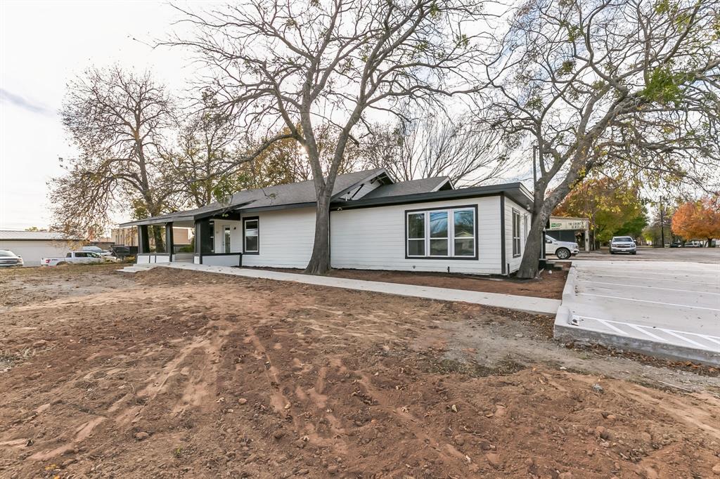 1503 N Center Street Property Photo 3