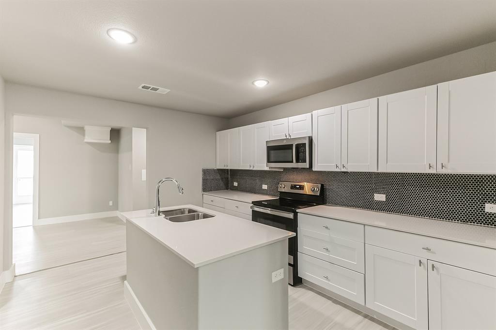 1503 N Center Street Property Photo 12