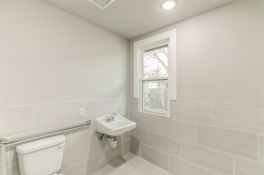1503 N Center Street Property Photo 21