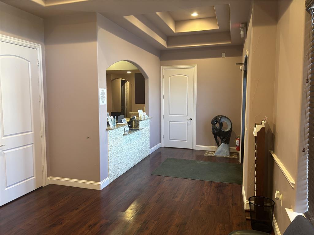 3912 N Tarrant Parkway Property Photo 3