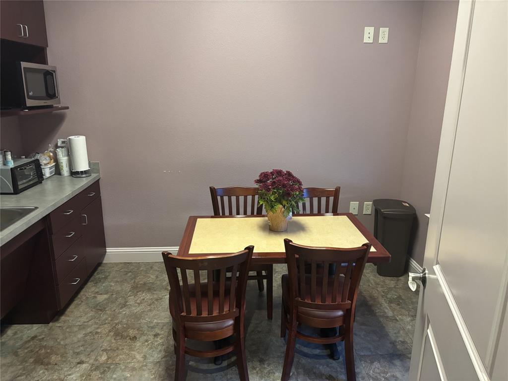 3912 N Tarrant Parkway Property Photo 18