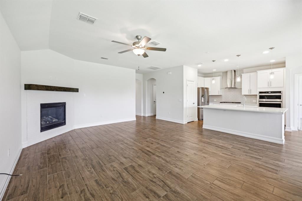 3008 Redbud Lane Property Photo 13