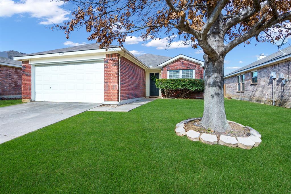 8729 Chisholm Trail Property Photo 1