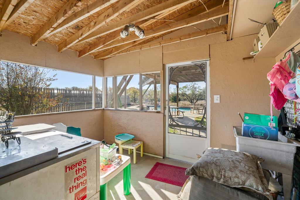 28323 I-20 Property Photo 32