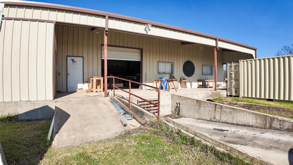 13332 W Fm 744 Property Photo 4