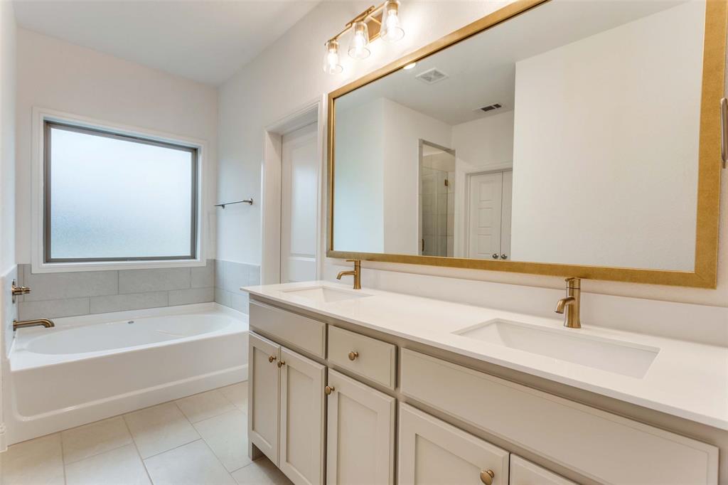 800 E Jockey Property Photo 12